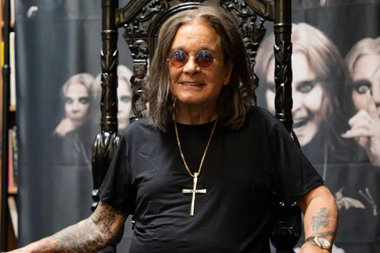 Ozzy Osbourne muere a los 76 años, rodeado de familia y música legendaria